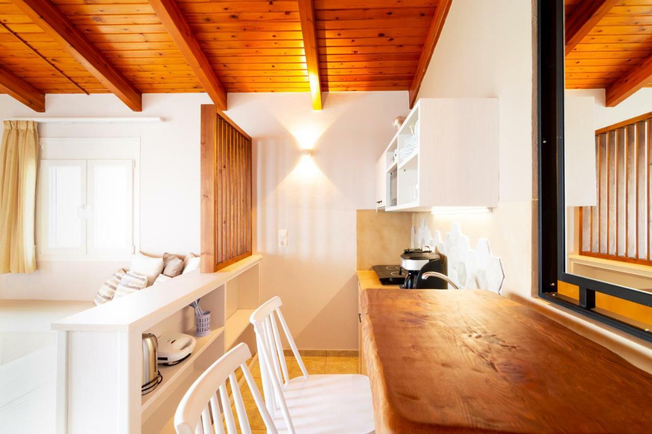 Sunrise Apartments Agia Pelagia  Exterior photo